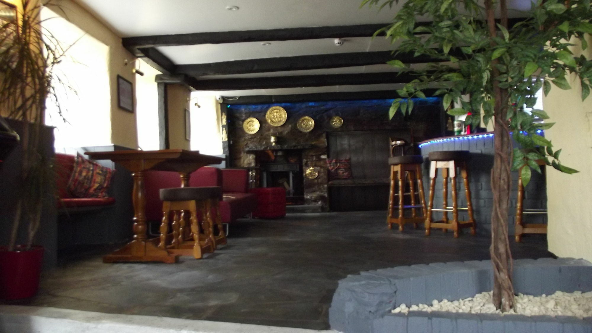 White Hart Inn โบดมิน ภายนอก รูปภาพ