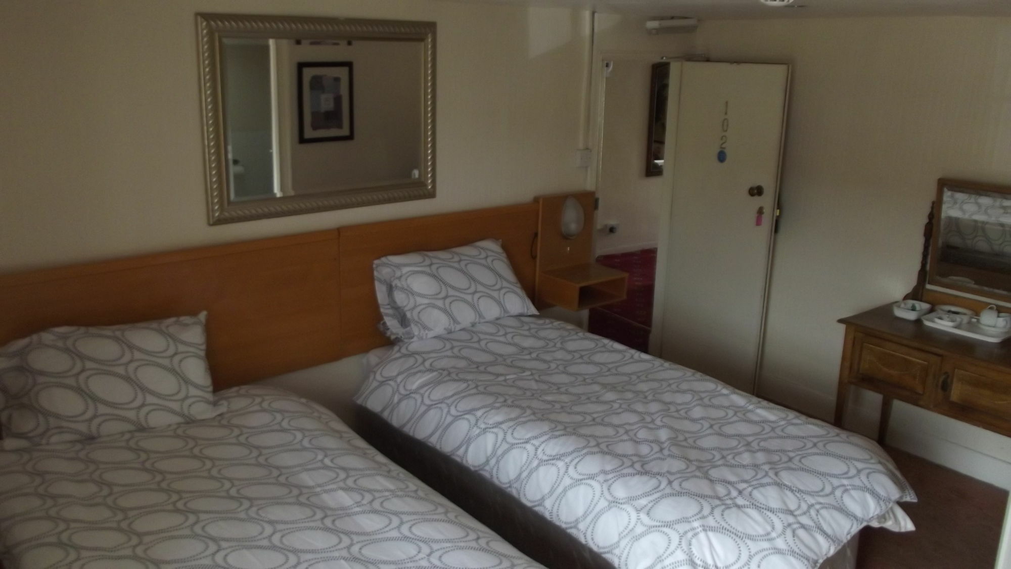 White Hart Inn โบดมิน ภายนอก รูปภาพ