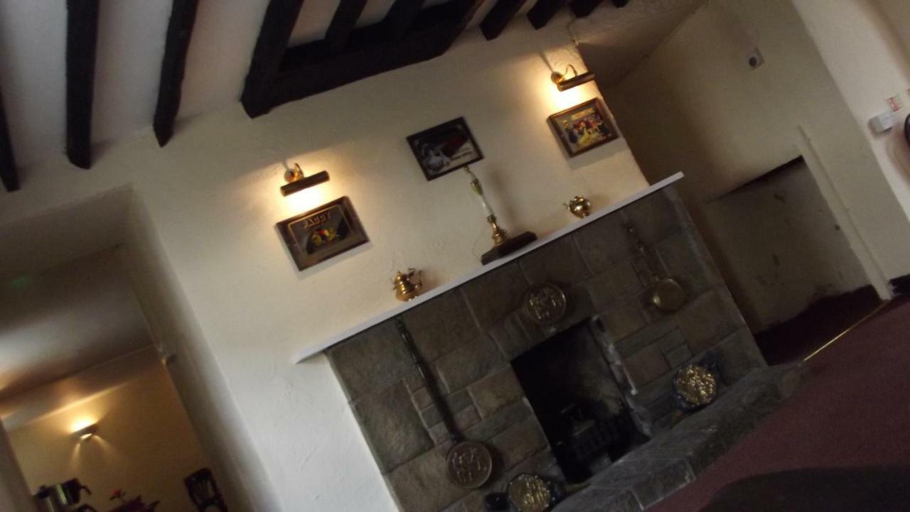 White Hart Inn โบดมิน ภายนอก รูปภาพ